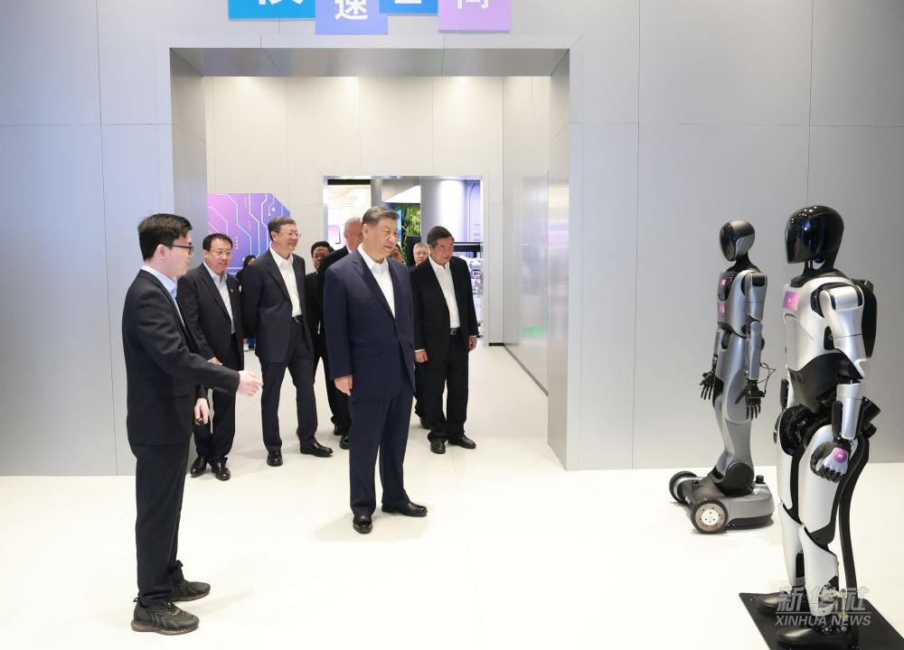 习近平总书记到上海调研，k8凯发代表具身智能行业汇报进展